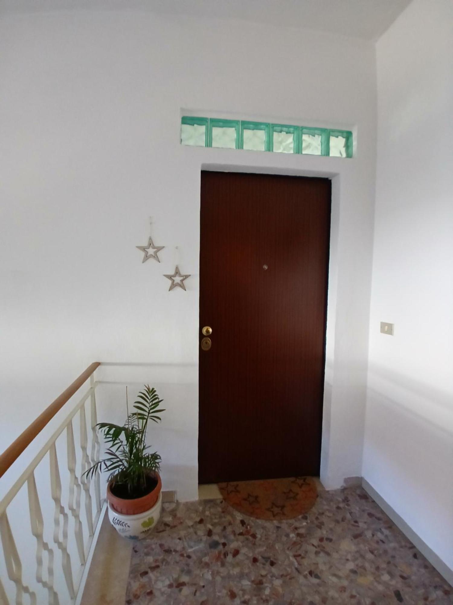 Casa Vacanza Le Due Stelle San Romano  Buitenkant foto